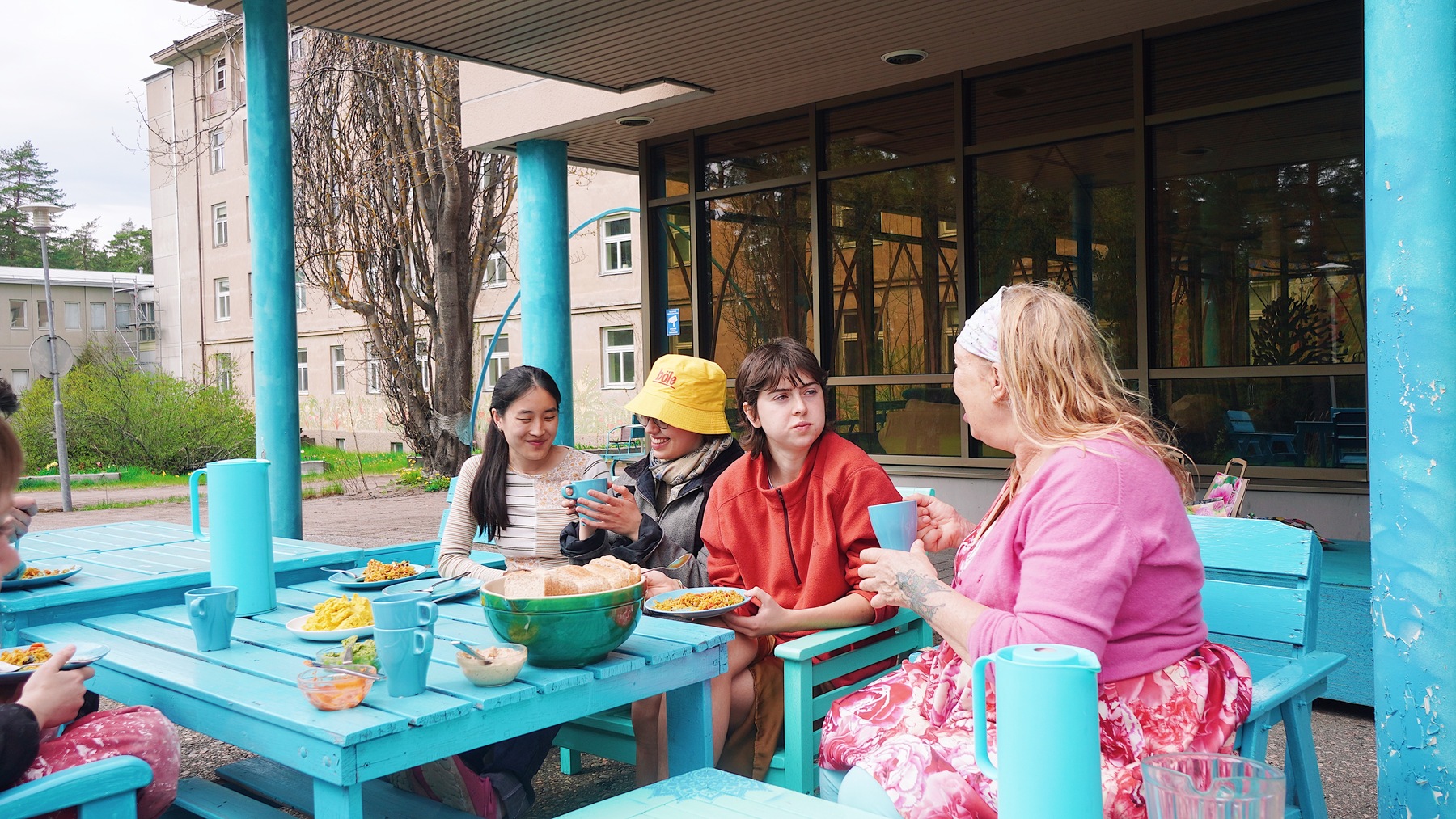 Community Lunch 17